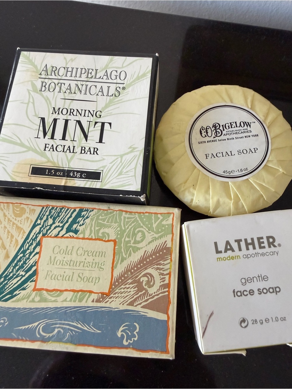 🗽NEW Assorted & C.O. Bigelow Facial Soap